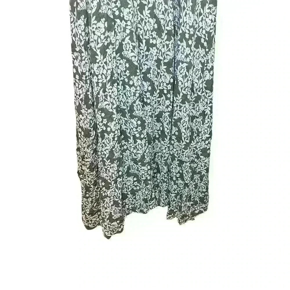 Lulus floral dress size medium in excellent condition - Picture 2 of 10